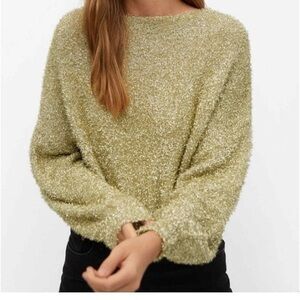 Mango Textured Cropped Sweater Size Medium NWT